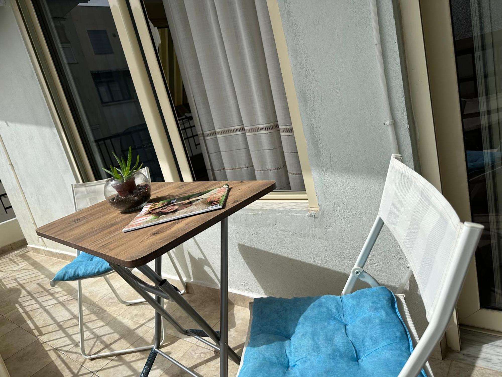 Kristi Apartment 2 Min To Sea Netflix & Espresso Station Sarandë 外观 照片