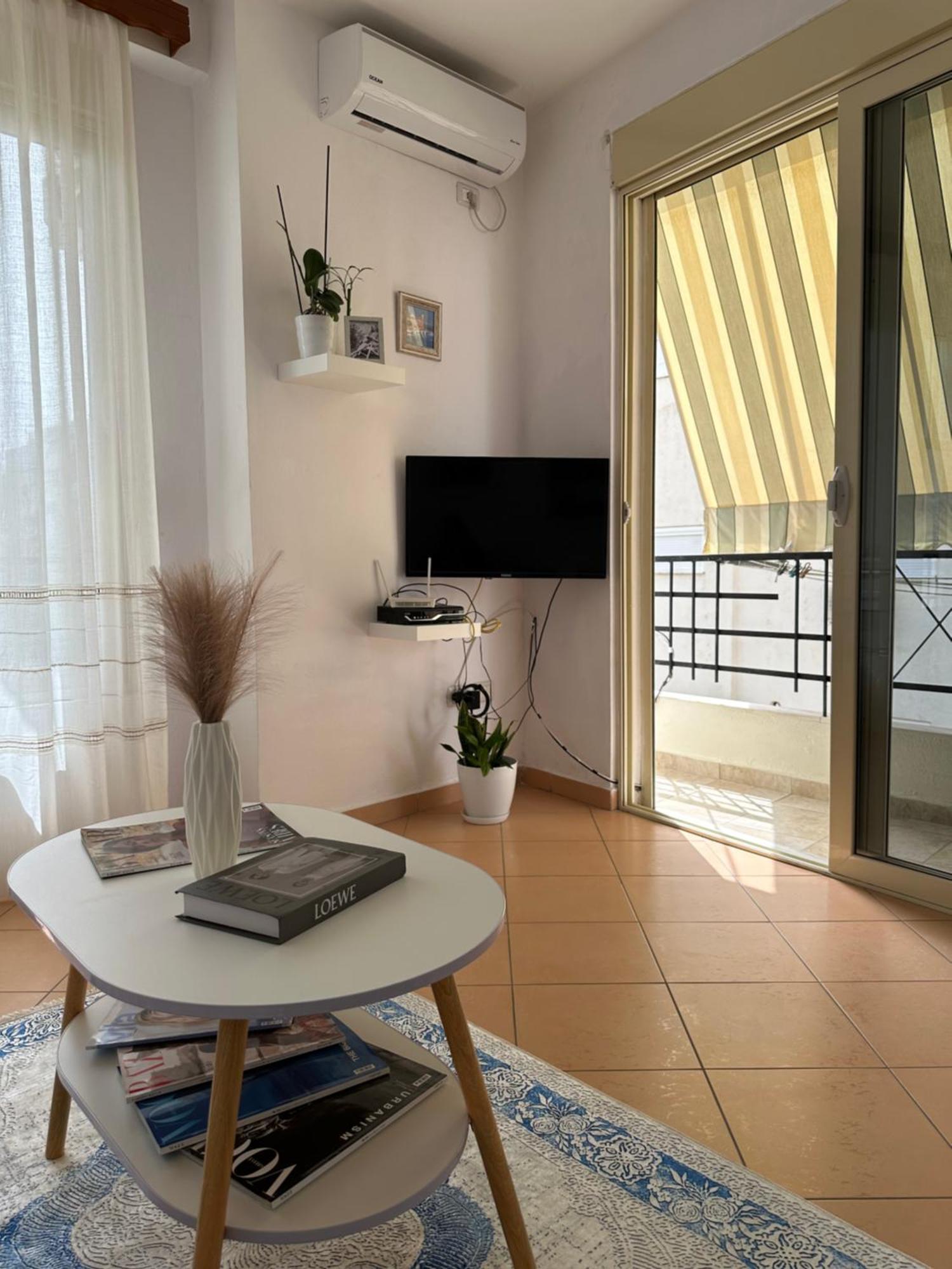 Kristi Apartment 2 Min To Sea Netflix & Espresso Station Sarandë 外观 照片